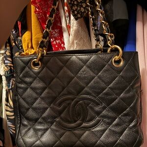 Chanel timeless tote petite caviar